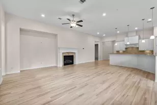 3806 Bandera Reserve Ln, Houston, TX 77059 - Photo 16