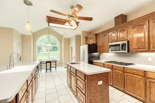 55 Mandevilla Ct, Lake Jackson, TX 77566 - Photo 26