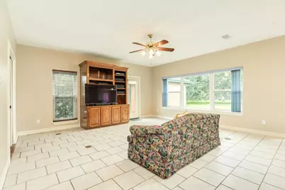 55 Mandevilla Court, Lake Jackson, TX 77566 - Photo 22