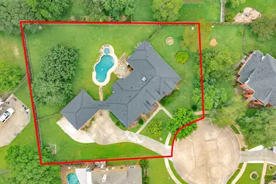 55 Mandevilla Court, Lake Jackson, TX 77566 - Photo 2