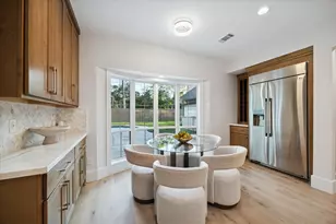 5665 Pine Forest Rd, Houston, TX 77056 - Photo 16