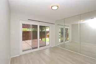 703 Flower Field Ct, Pearland, TX 77584 - Photo 10