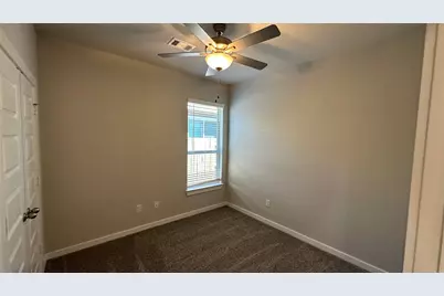 9804 Grosbeak Lane, Magnolia, TX 77354 - Photo 6