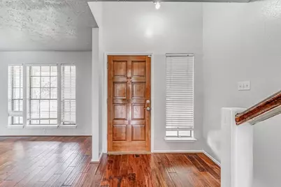 1916 Woodland Hills Drive, Missouri City, TX 77489 - Photo 4