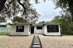 260 S East Ave, New Braunfels, TX 78130 - Photo 2