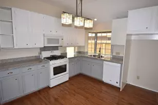 7910 Park Hollow Ct, Houston, TX 77095 - Photo 8