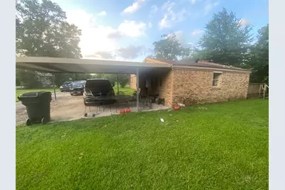 8402 Darlington Drive, Houston, TX 77028 - Photo 2