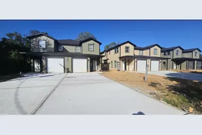 169 S 10th Street, Conroe, TX 77301 - Photo 2