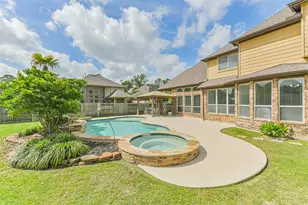 17108 Spirit Lake Ln, Houston, TX 77044 - Photo 36