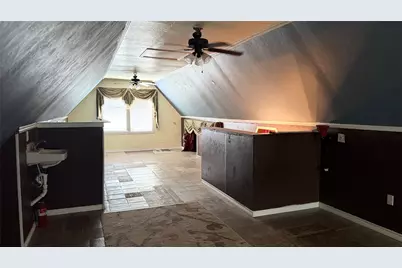 7526 3rd Avenue, Sabine Pass, TX 77640 - Photo 18