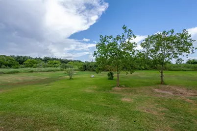 7526 3rd Avenue, Sabine Pass, TX 77640 - Photo 26