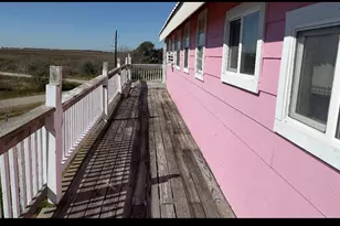 7526 3rd Ave, Sabine Pass, TX 77640 - Photo 2