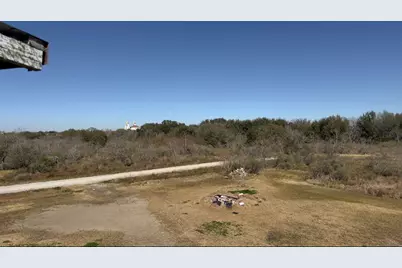 7526 3rd Avenue, Sabine Pass, TX 77640 - Photo 28