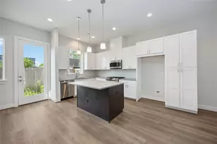 321 Charlock St, Houston, TX 77022 - Photo 22