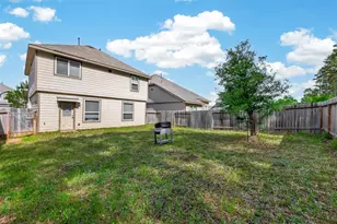 4314 McGregor Blf Ln, Conroe, TX 77304 - Photo 4