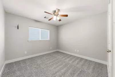 26848 Manor Crest Court, Kingwood, TX 77339 - Photo 18
