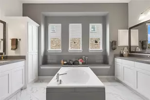 303 Blue River Trl, Rosenberg, TX 77471 - Photo 12