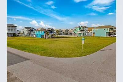 22910 Camino Street, Galveston, TX 77554 - Photo 12
