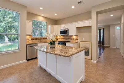 19 Cirrus Court, The Woodlands, TX 77380 - Photo 14
