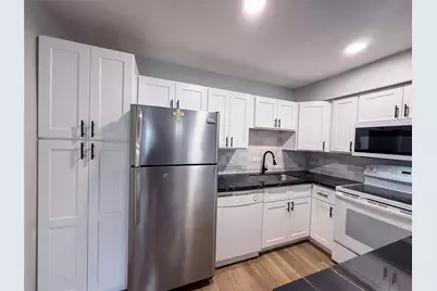 3900 Woodchase Drive #77, Houston, TX 77042 - Photo 14