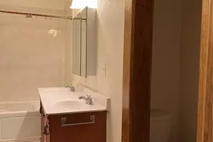 1813 29th St, Galveston, TX 77550 - Photo 12