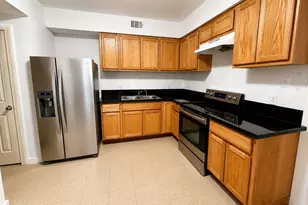 2204 Hutchins St, Houston, TX 77003 - Photo 1