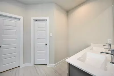 11834 Maple Oak Drive, Houston, TX 77066 - Photo 30