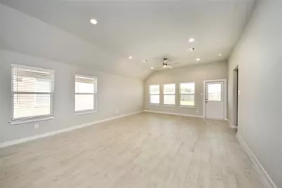 11834 Maple Oak Drive, Houston, TX 77066 - Photo 22