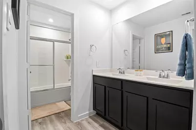 3208 Rainwood Gate Drive, Houston, TX 77047 - Photo 30