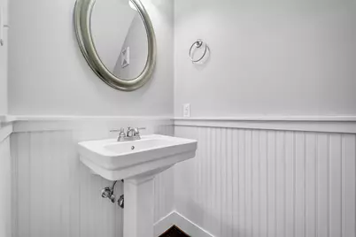 1029 W 15th 1/2 Street, Houston, TX 77008 - Photo 10