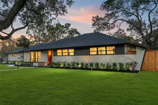 1513 S Lee St, Alvin, TX 77511 - Photo 32