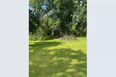 2307 E James Street, Baytown, TX 77520 - Photo 1