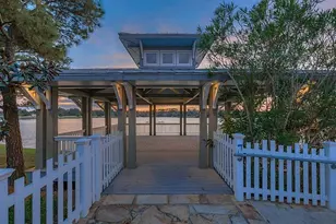 190 W Breezy Way, The Woodlands, TX 77380 - Photo 32