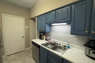 2475 Underwood St, Houston, TX 77030 - Photo 6