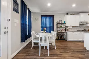 2027 Clearwater Grove Ln, Pearland, TX 77089 - Photo 12