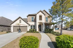 2027 Clearwater Grove Ln, Pearland, TX 77089 - Photo 2