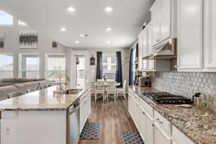 2027 Clearwater Grove Ln, Pearland, TX 77089 - Photo 18