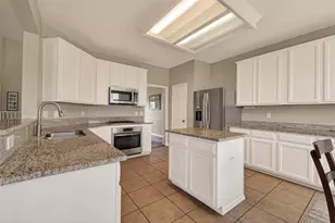4227 N Webber Dr, Pearland, TX 77584 - Photo 16