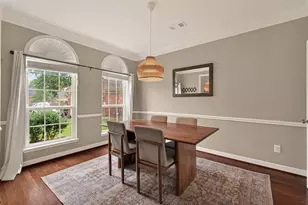 4227 N Webber Dr, Pearland, TX 77584 - Photo 2