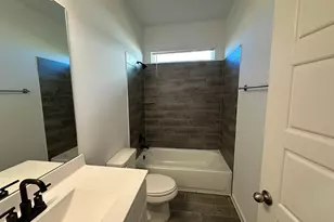 13631 Lago Vista Dr, Iowa Colony, TX 77583 - Photo 18