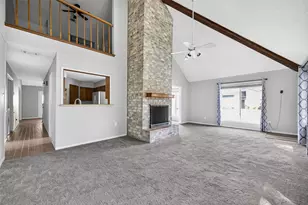 2303 La Quinta Dr, Missouri City, TX 77459 - Photo 10