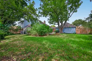 2303 La Quinta Dr, Missouri City, TX 77459 - Photo 40