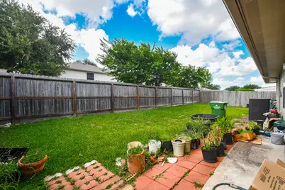 7926 Westington Lane, Houston, TX 77040 - Photo 26