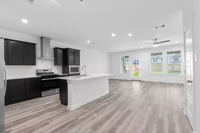 3221 Rainwood Gate Drive, Houston, TX 77047 - Photo 4