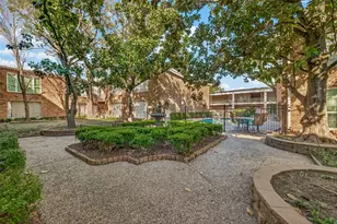 2201 Fountain View Dr, Houston, TX 77057 - Photo 20