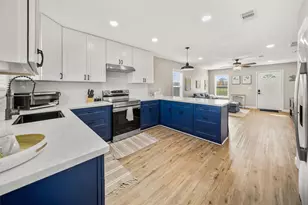 2008 71st St, Galveston, TX 77551 - Photo 4