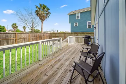 2008 71st Street, Galveston, TX 77551 - Photo 2