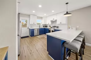 2008 71st St, Galveston, TX 77551 - Photo 2