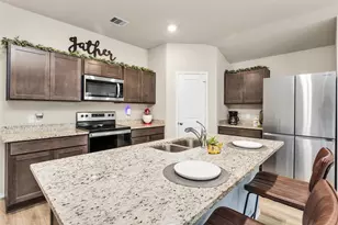 312 Pecos Dr, Huntsville, TX 77340 - Photo 10