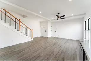 205 S 2nd St, Beasley, TX 77417 - Photo 12